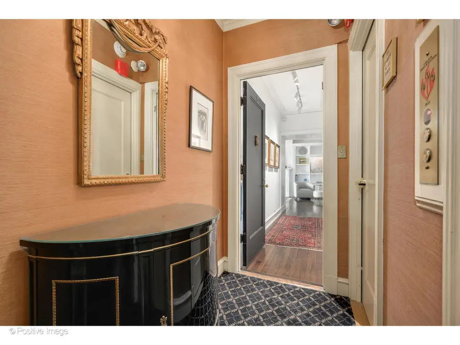 Address Withheld By Seller, Chicago, IL 60611 - Image #3