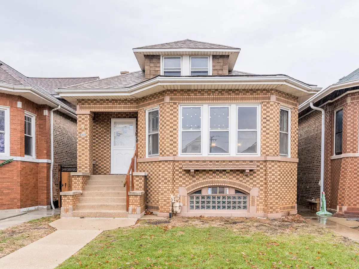 5238 W Wolfram Street, Chicago, IL 60641 - #1