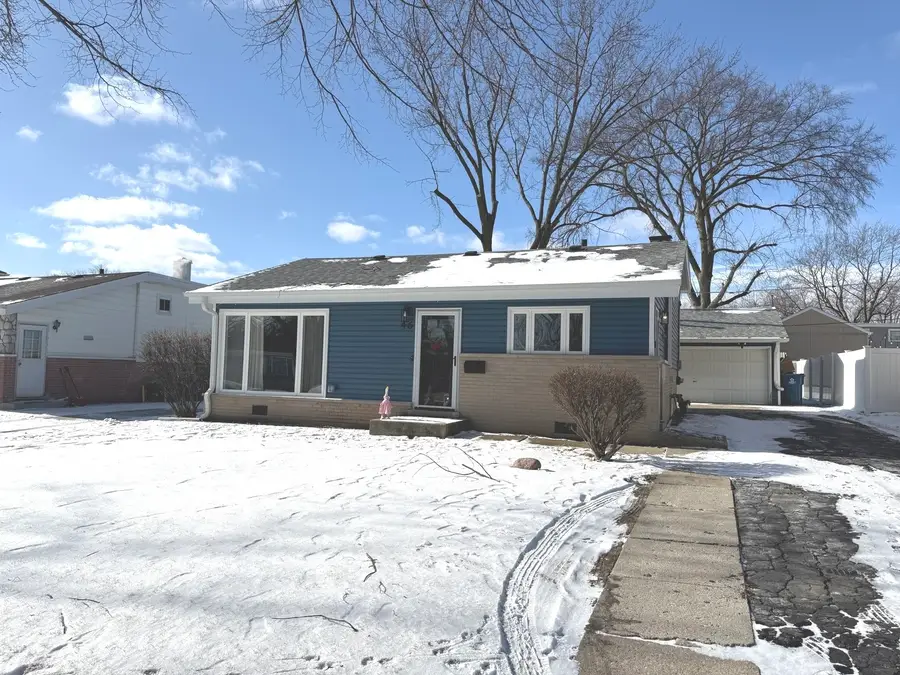 Address Withheld By Seller, Addison, IL 60101 - Image #3
