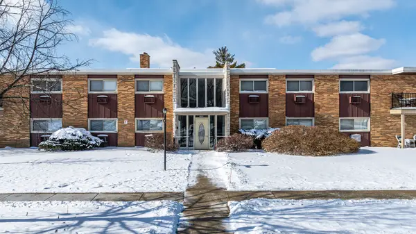 120 Collen Drive #221A, Lombard, IL 60148