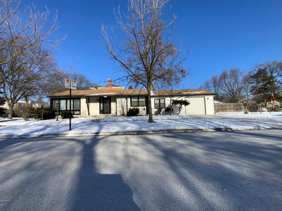 1601 Fowler Avenue, Evanston, IL 60201 - Image #2