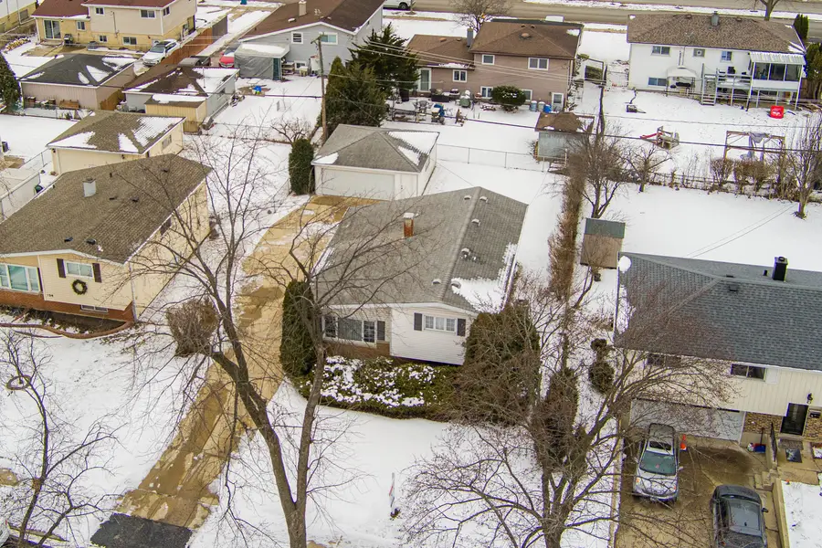 118 S Evergreen Avenue, Addison, IL 60101 - Image #3