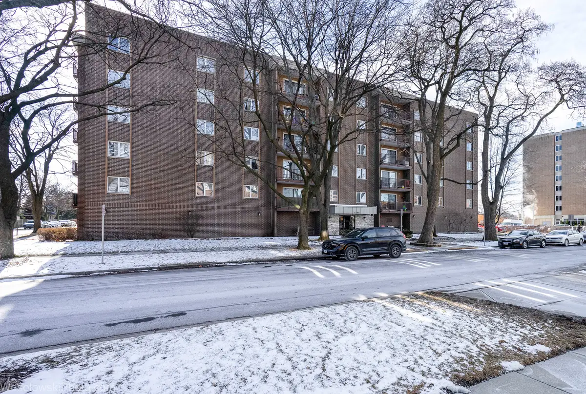 1365 Ashland Avenue #604, Des Plaines, IL 60016 - Image #1