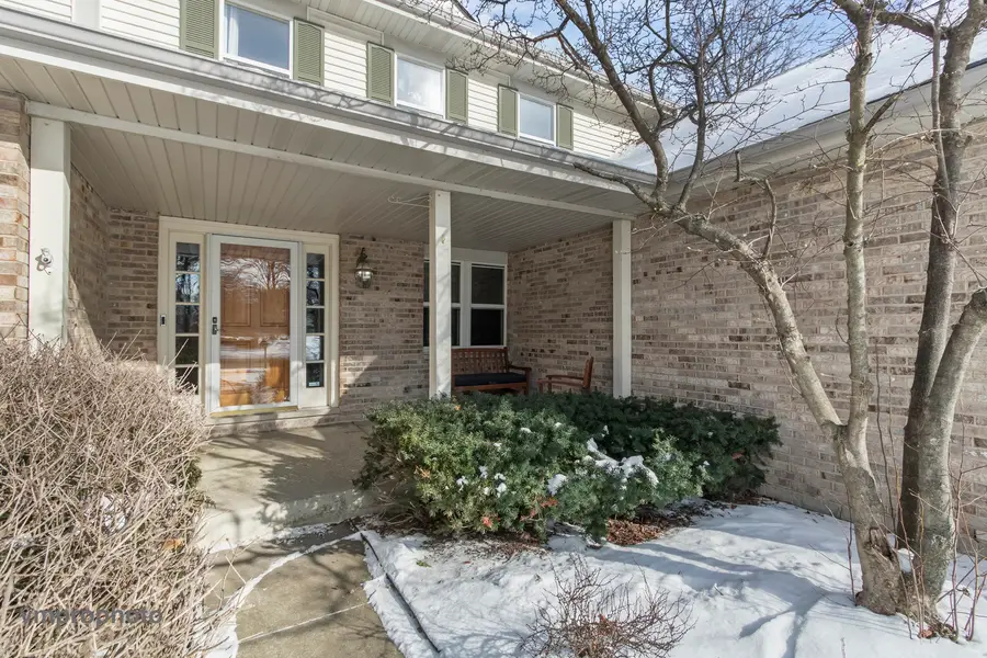 246 Montclair Road, Vernon Hills, IL 60061 - Image #3