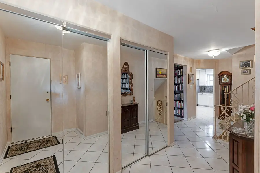 9010 Pottawattami Drive, Skokie, IL 60076 - #3