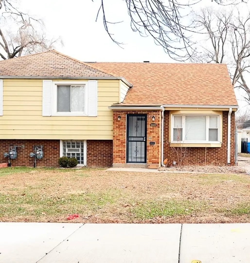 9629 S Luella Avenue, Chicago, IL 60617 - Image #1