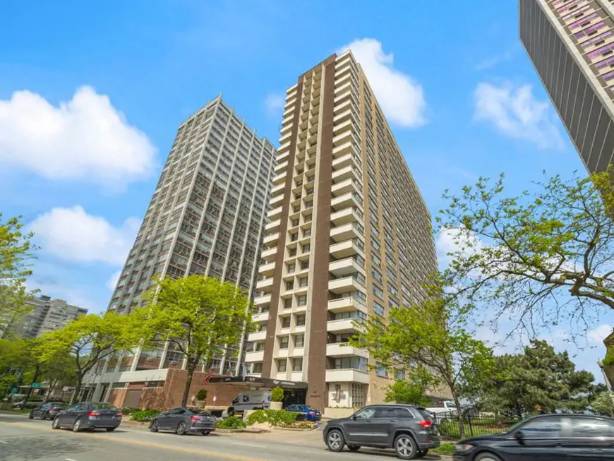 6157 N Sheridan Road #3M, Chicago, IL 60660 - Image #1