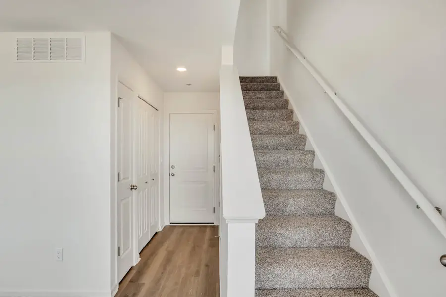 2662 Arrowhead Drive, Pingree Grove, IL 60140 - Image #2