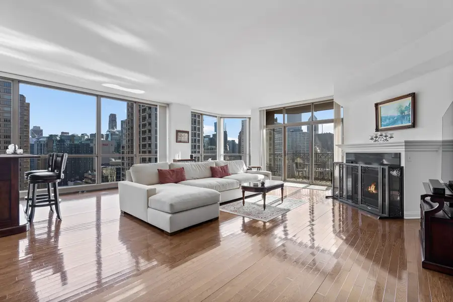 Address Withheld By Seller, Chicago, IL 60611 - #3