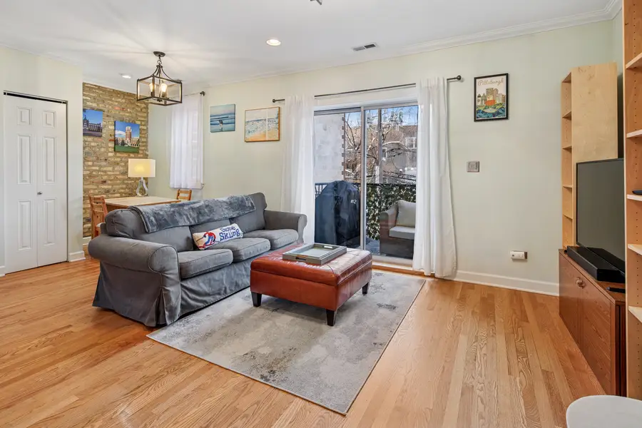 2124 N Hudson Avenue #303, Chicago, IL 60614 - Image #2