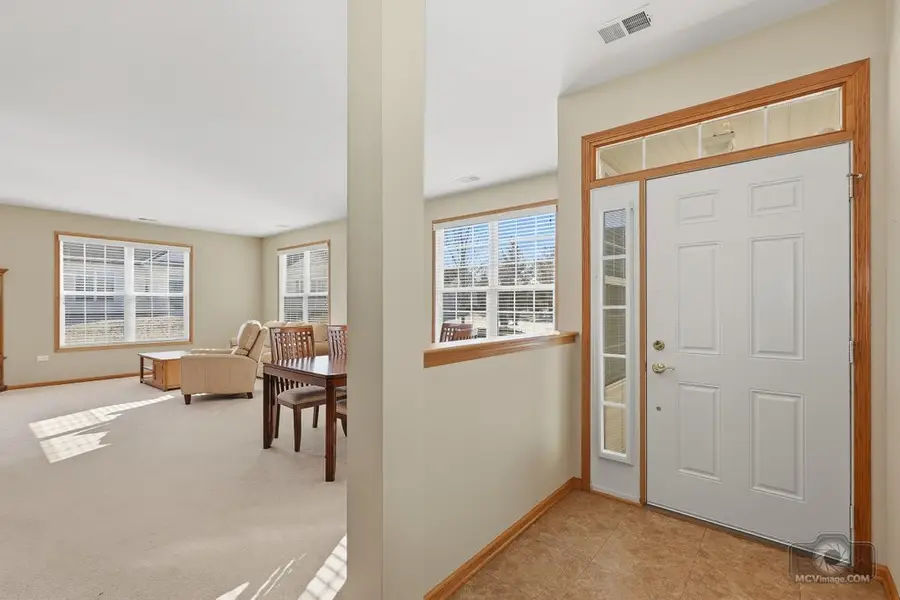 17221 Fontana Lane, Lockport, IL 60441 - Image #3