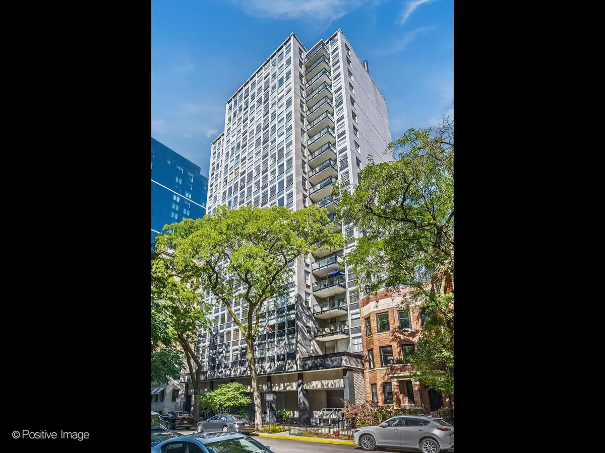 30 E Elm Street #14E, Chicago, IL 60611 - Image #1