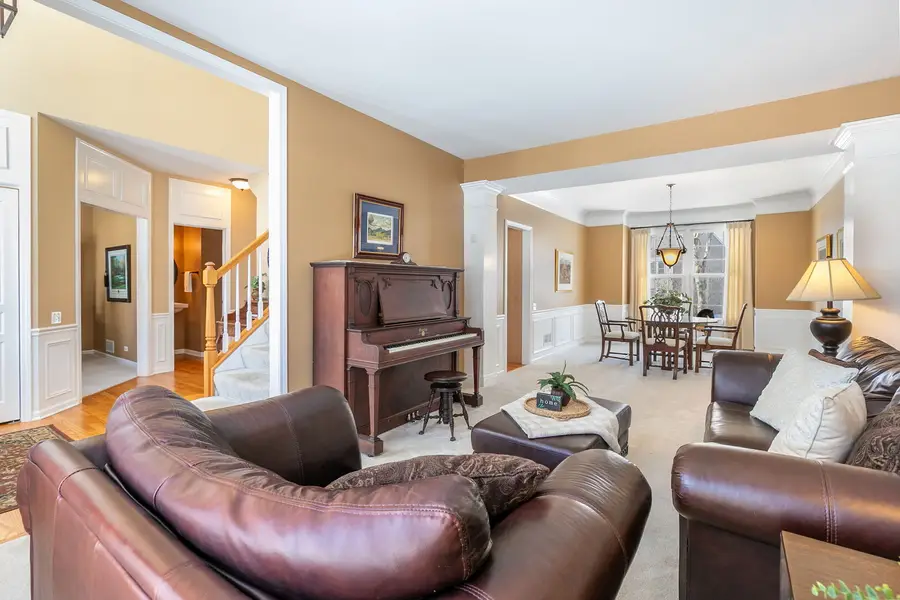 1074 Potomac Court, Grayslake, IL 60030 - #3