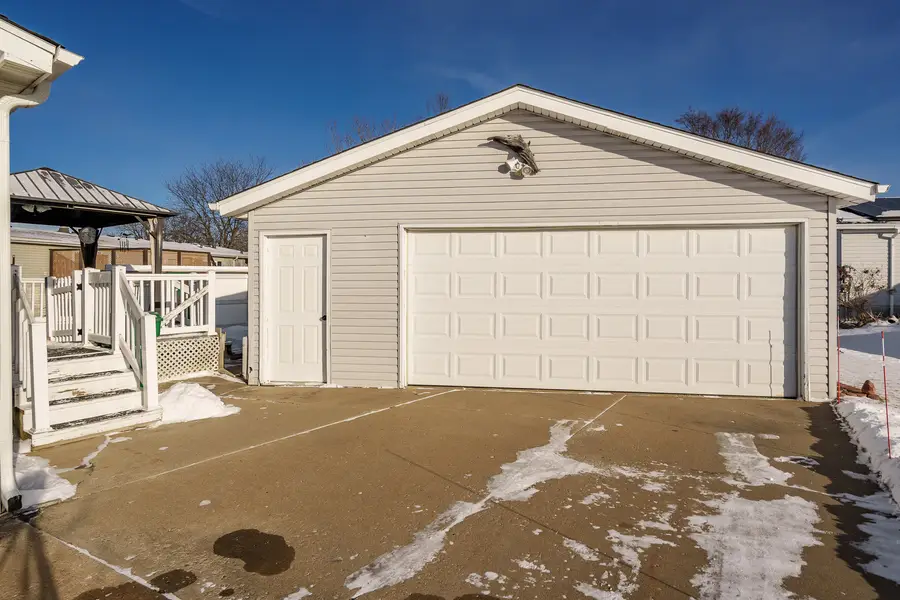 8511 Fig Tree Lane, Roscoe, IL 61073 - Image #2