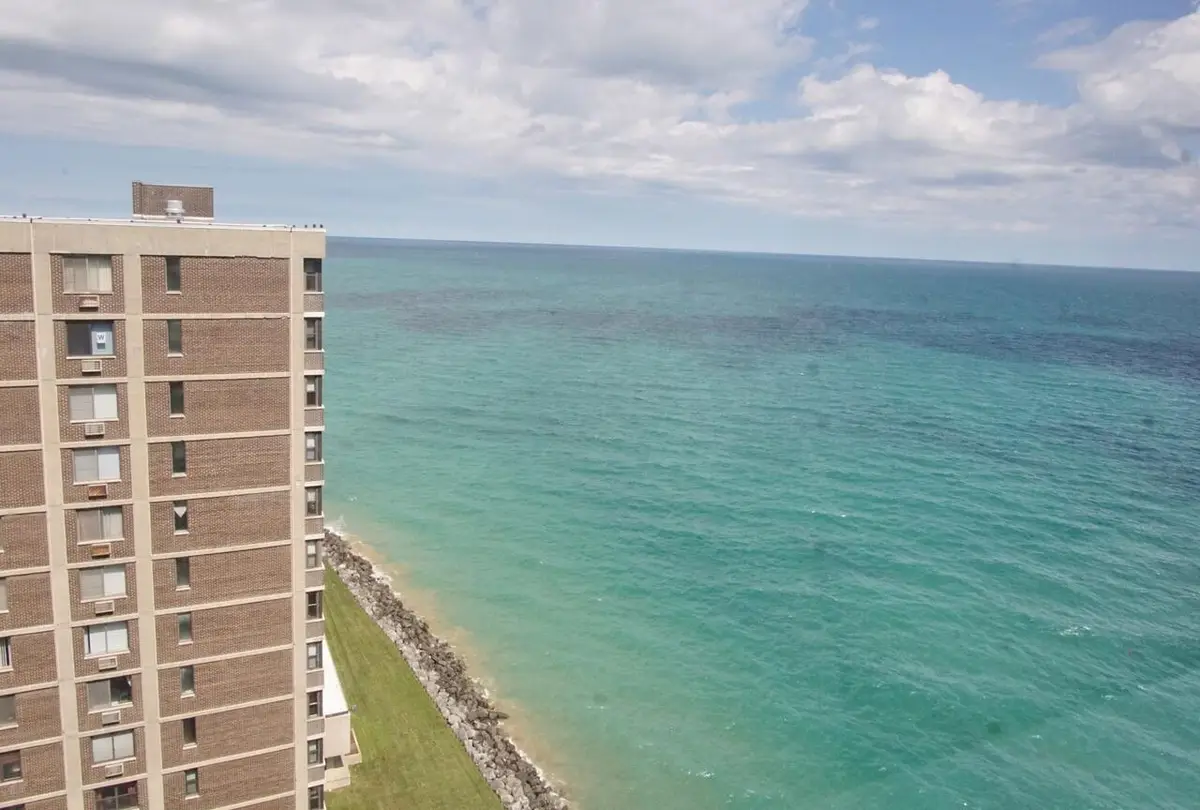 6301 N Sheridan Road #23N, Chicago, IL 60660 - Image #1