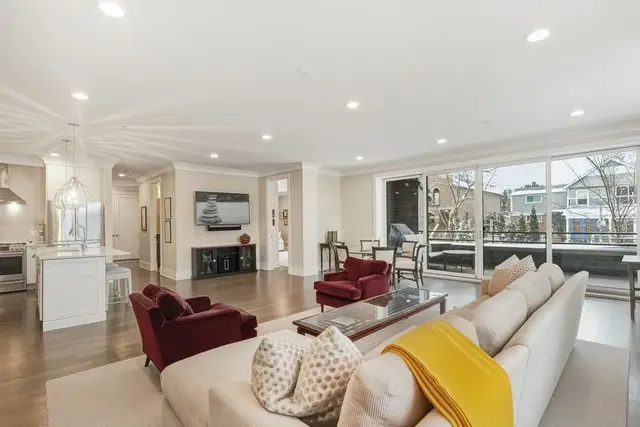 5748 N Hermitage Avenue #104, Chicago, IL 60660 - Image #3