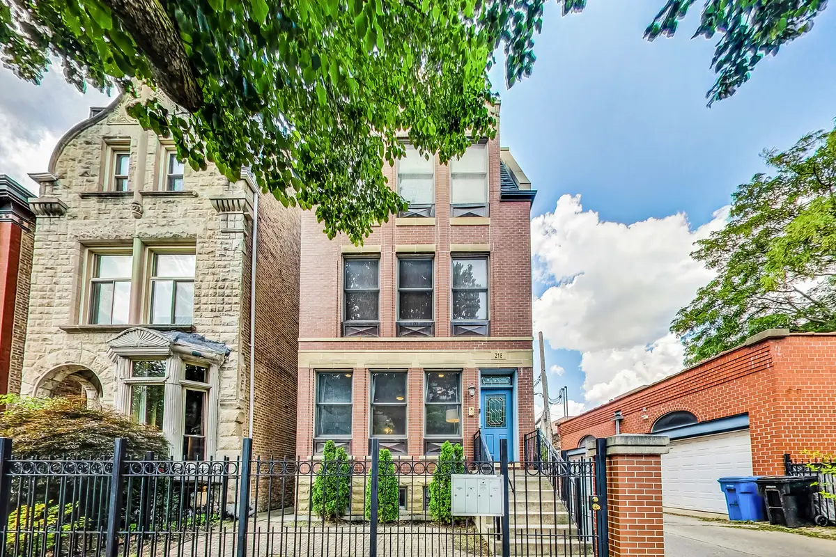218 S Laflin Street #101, Chicago, IL 60607 - Image #1