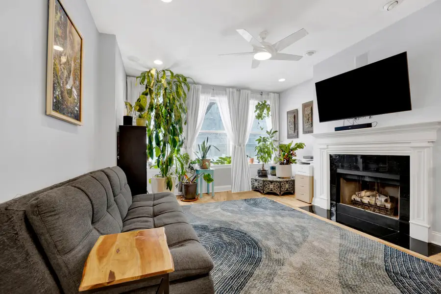 218 S Laflin Street #101, Chicago, IL 60607 - Image #3