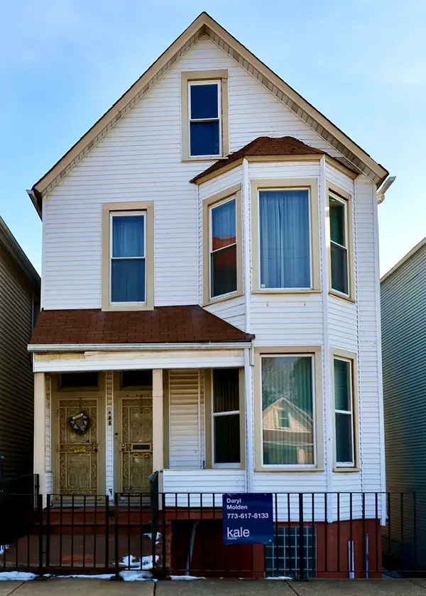 8733 S Buffalo Avenue, Chicago, IL 60617