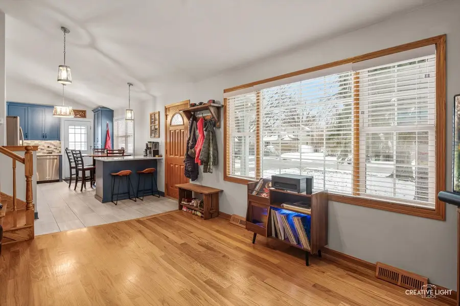 326 W Morris Avenue, Lombard, IL 60148 - Image #3