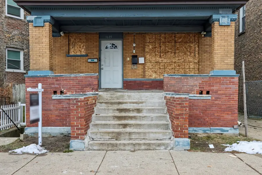 1615 S Trumbull Avenue, Chicago, IL 60623 - Image #2