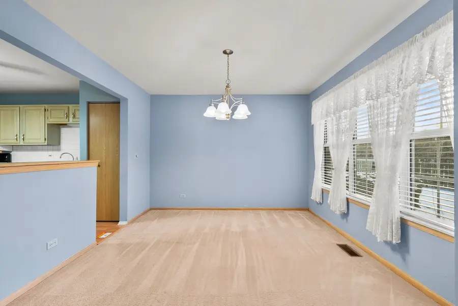 1010 Butternut Lane, Mount Prospect, IL 60056 - Image #3