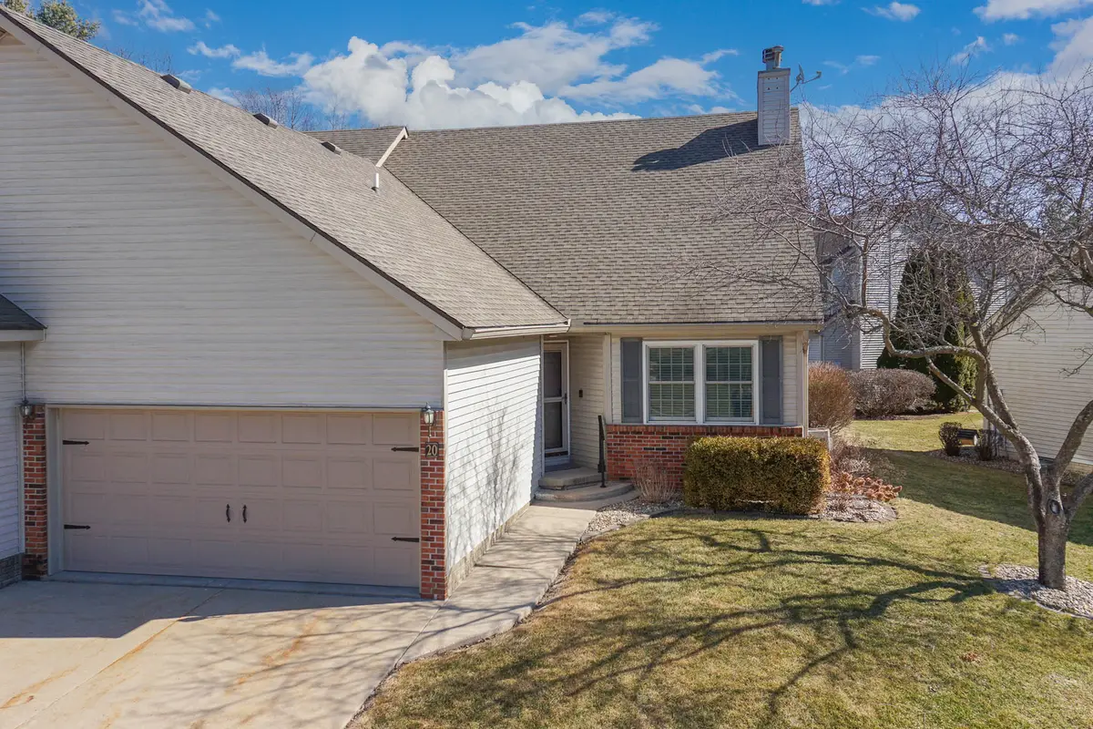 20 Crystal Court, Bloomington, IL 61704 - #1