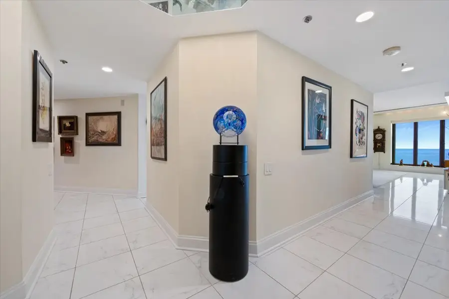 950 N Michigan Avenue #4303, Chicago, IL 60611 - Image #3