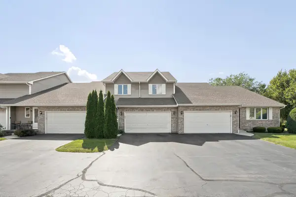 816 Katherine Lane, Hampshire, IL 60140
