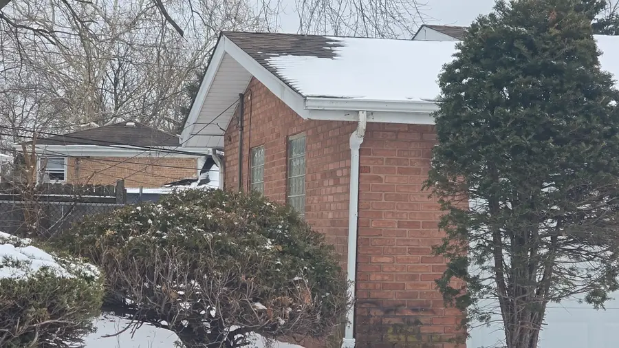 15321 Ellis Avenue, South Holland, IL 60473 - Image #2