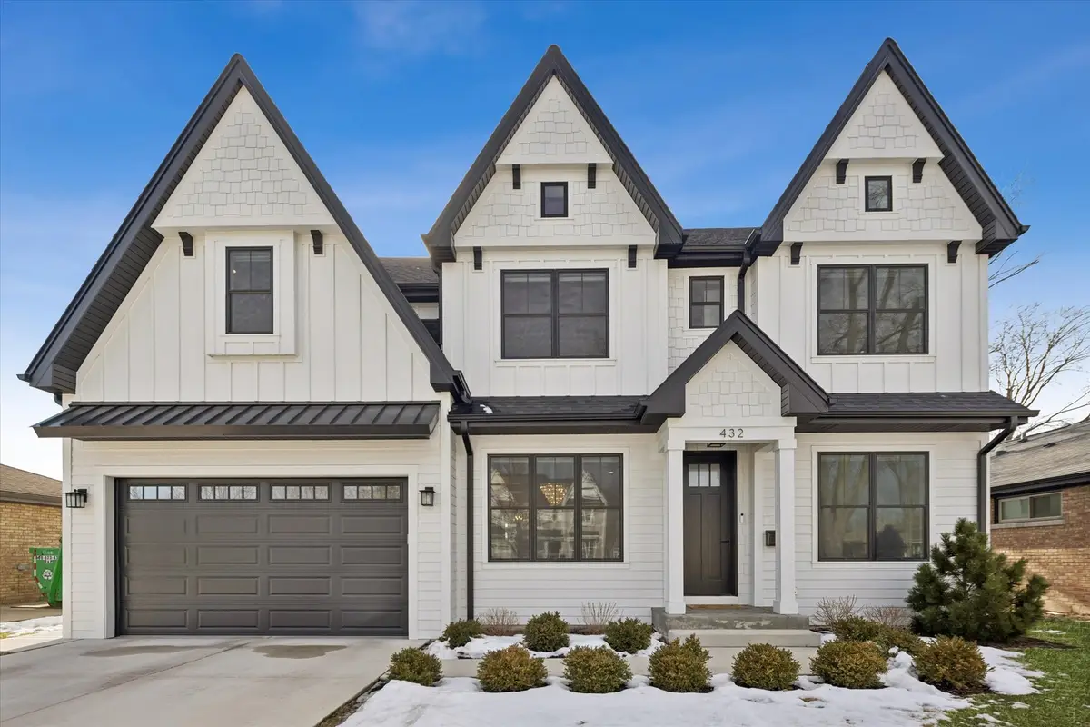 432 N Ridgeland Avenue, Elmhurst, IL 60126 - #1