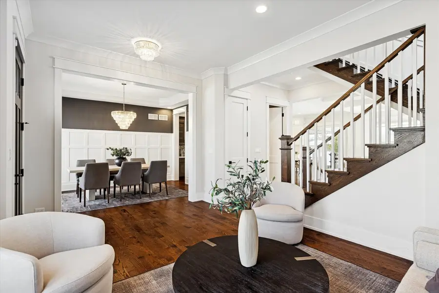 432 N Ridgeland Avenue, Elmhurst, IL 60126 - #3