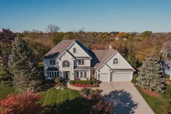 22960 Ridgewood Lane, Kildeer, IL 60047