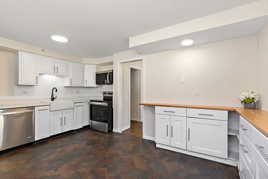 4408 Williams Place, Oak Lawn, IL 60453 - Image #3