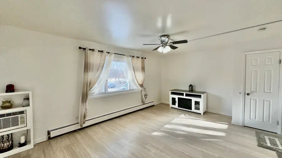 2312 Algonquin Road #9, Rolling Meadows, IL 60008 - Image #3