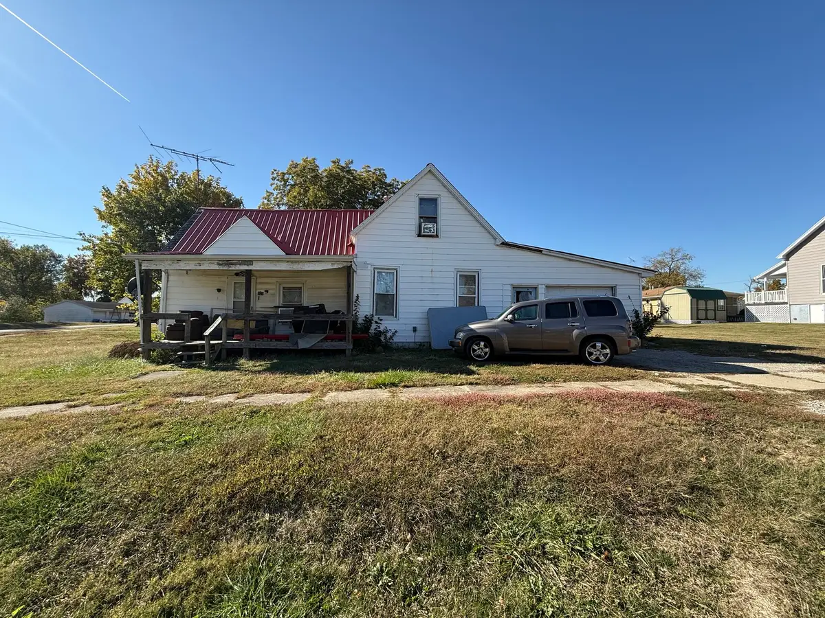 325 S Jefferson Street, Westfield, IL 62474 - Image #1