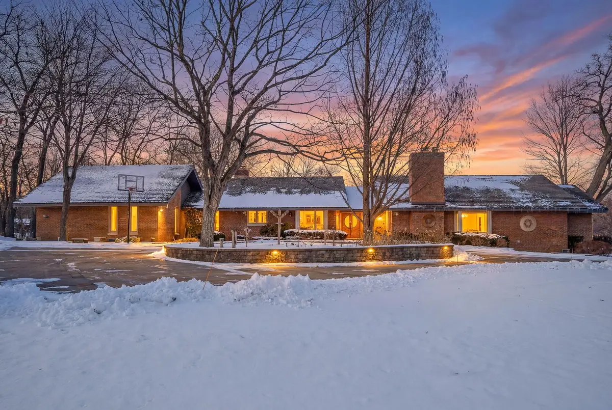 86 Brookdale Lane, Palatine, IL 60067 - #1