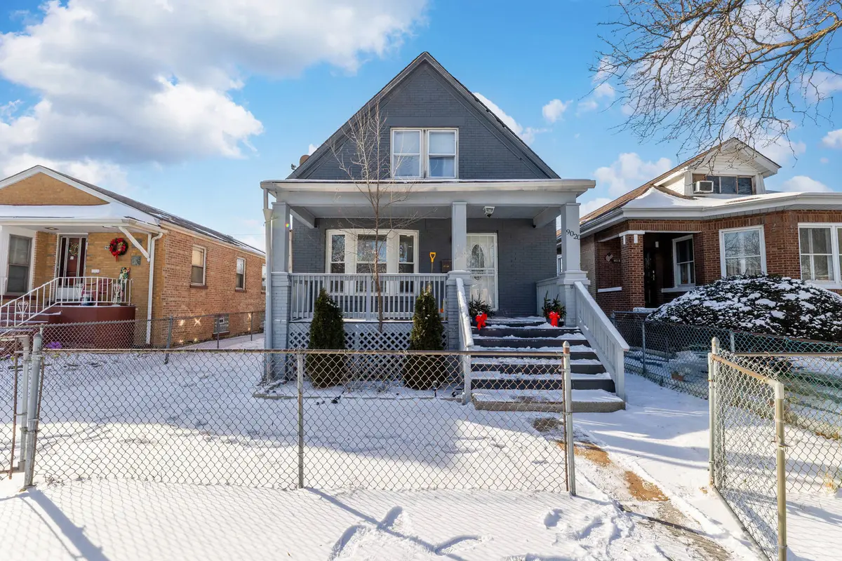 9020 S Carpenter Street, Chicago, IL 60620 - Image #1