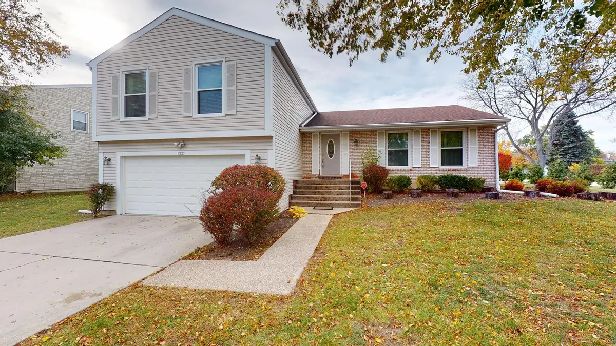 1327 Larchmont Drive, Buffalo Grove, IL 60089 - Image #1