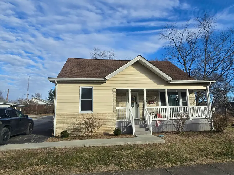 306 S Thomas Street, Christopher, IL 62822 - Image #2