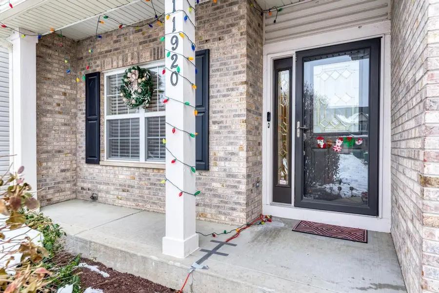 11920 Winterberry Lane, Plainfield, IL 60585 - Image #2