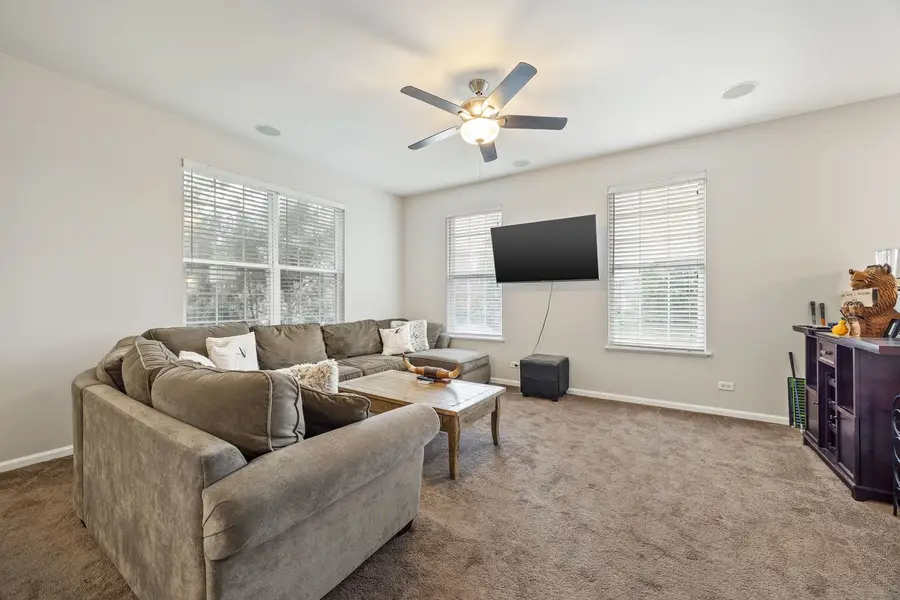 294 Comstock Drive #294, Elgin, IL 60124 - Image #3