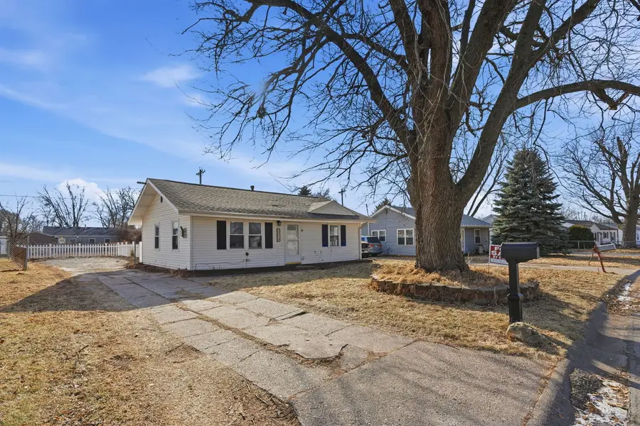 2515 W 69th Street, Davenport, IA 52806 - Image #2