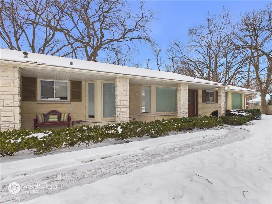 731 Mellody Road, Lake Forest, IL 60045 - Image #2