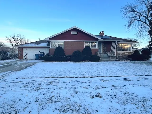 10045 S Keeler Avenue, Oak Lawn, IL 60453 - Image #1