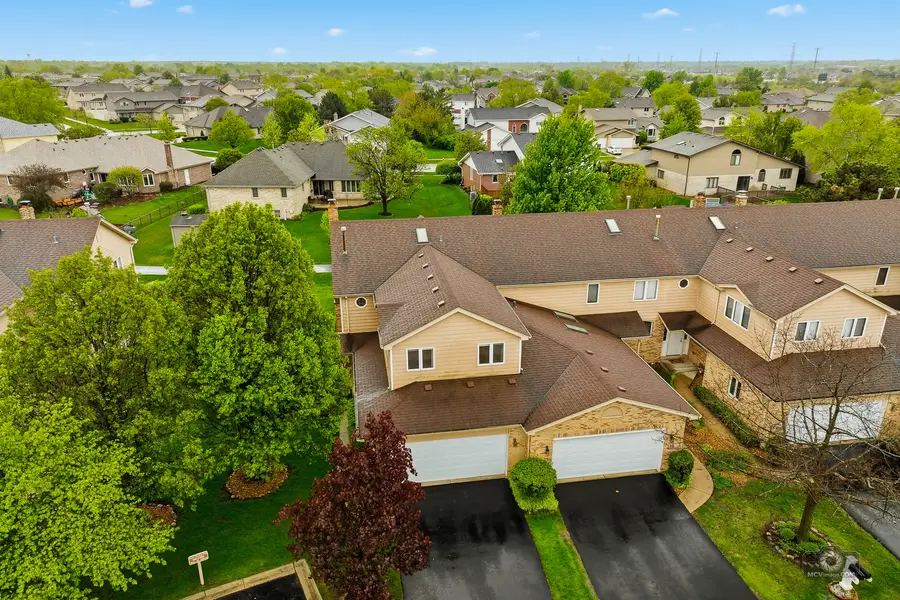 8111 Brushwood Lane, Tinley Park, IL 60487 - #2