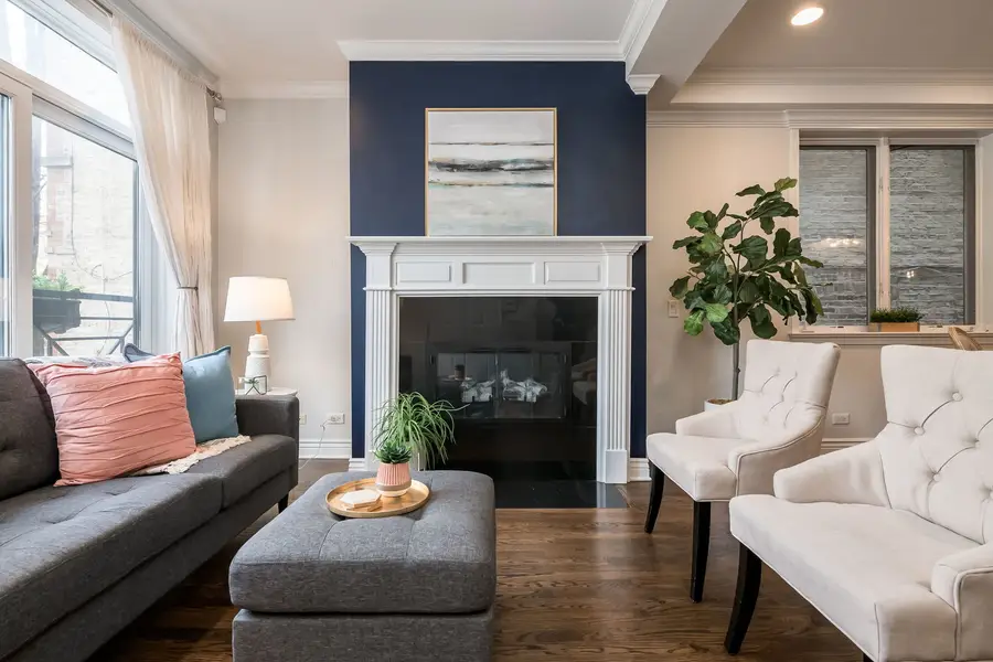 1523 W Thomas Street #1, Chicago, IL 60642 - #3