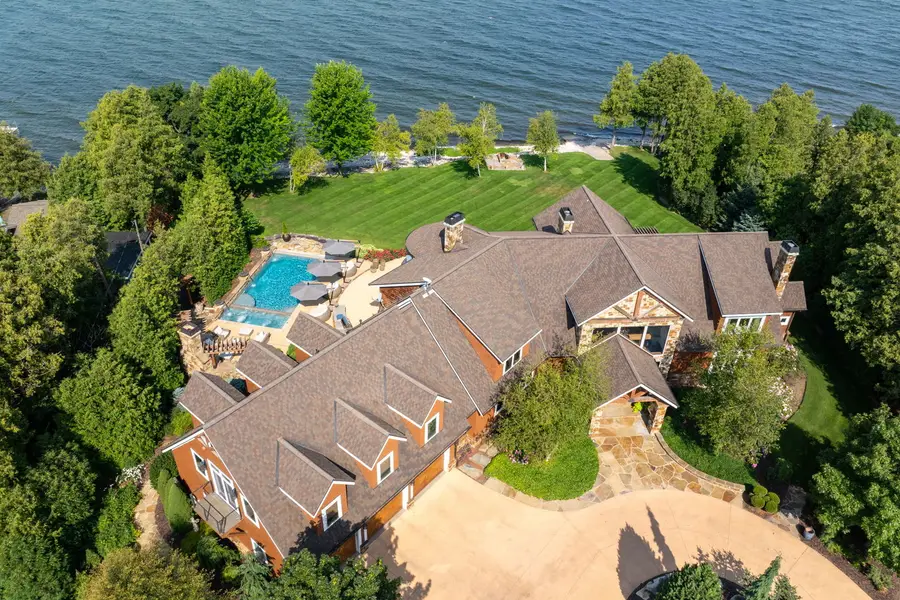 5707 Bay Shore Drive, Sturgeon Bay, WI 54235 - Image #2
