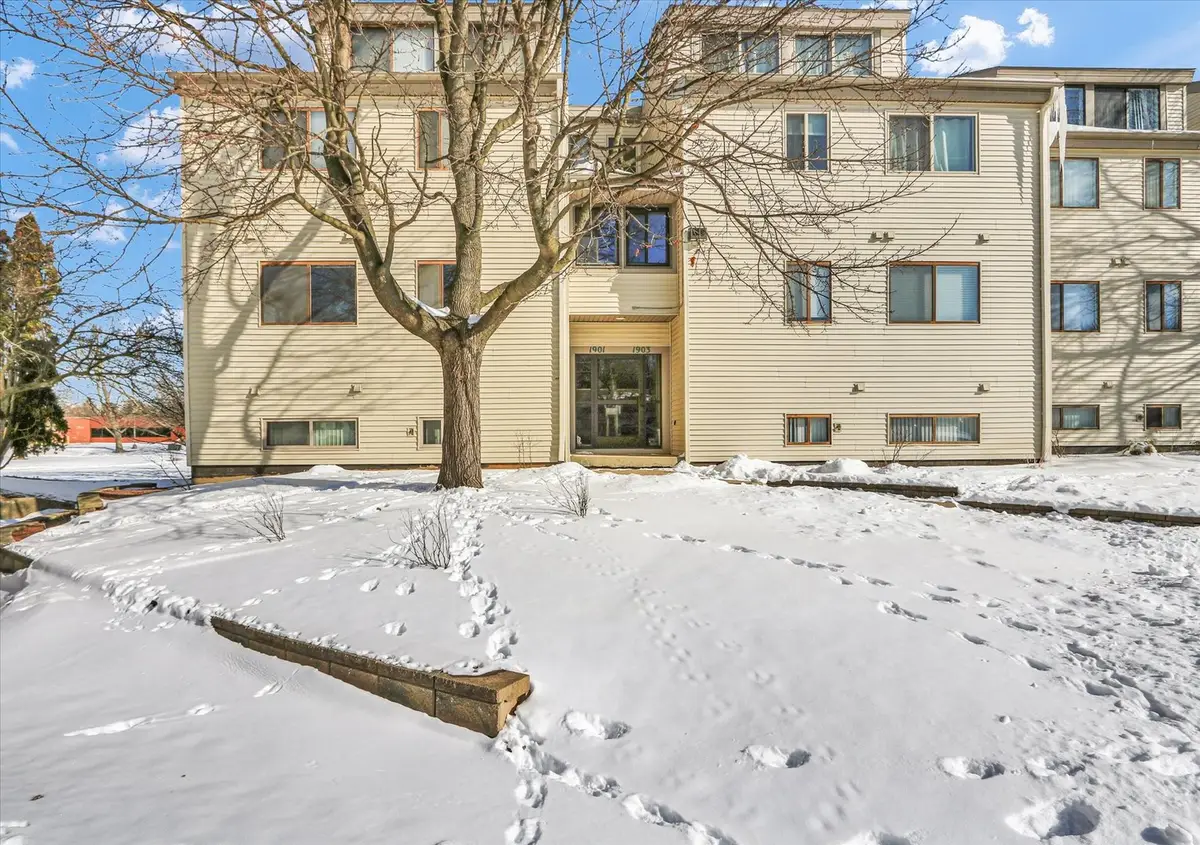 1901 Melrose Drive #B, Champaign, IL 61820 - Image #1