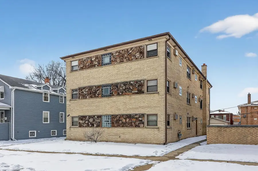 2742 N 73rd Court #2E, Elmwood Park, IL 60707 - Image #2